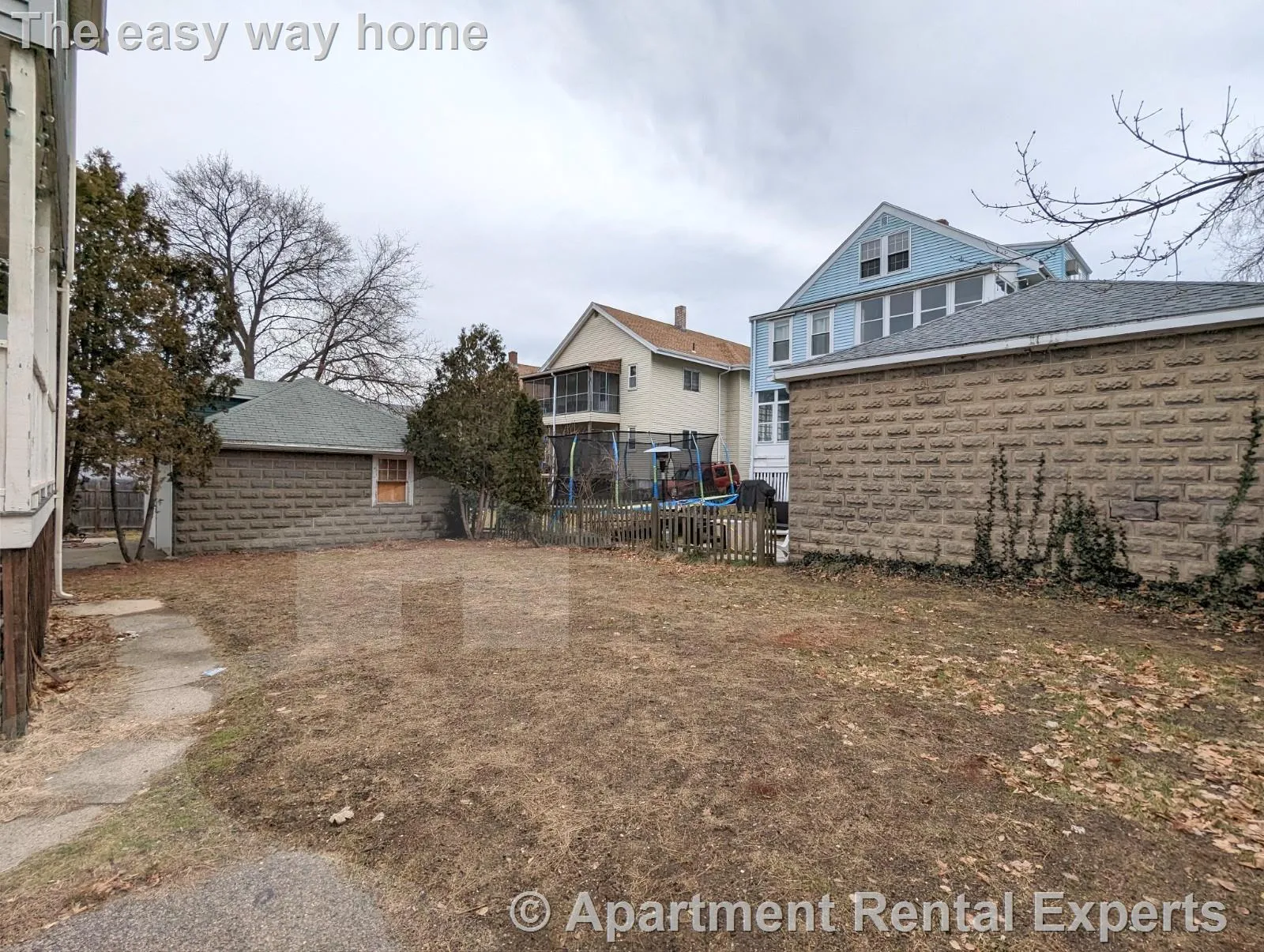 35 Trowbridge St, East Arlington