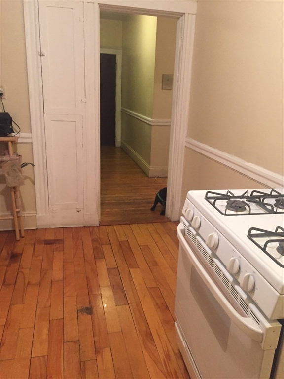 4 Hancock St, Malden