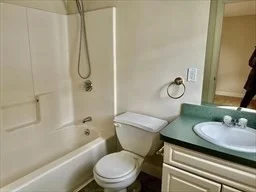 17 Myrtle St, Watertown