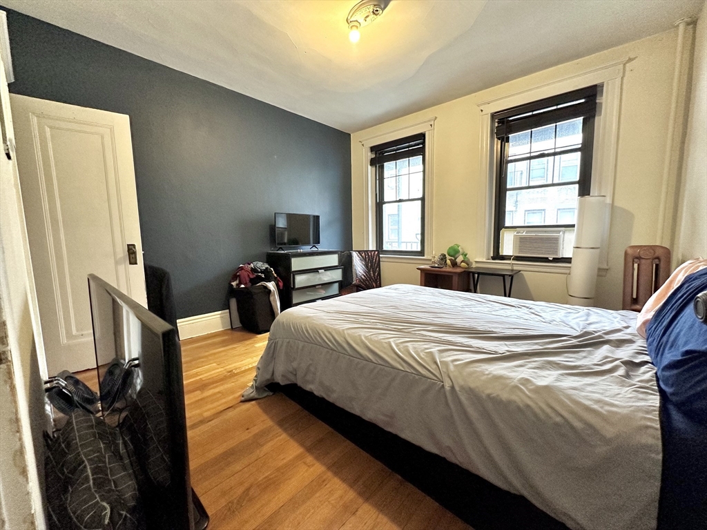 1758 Commonwealth Ave, Brighton