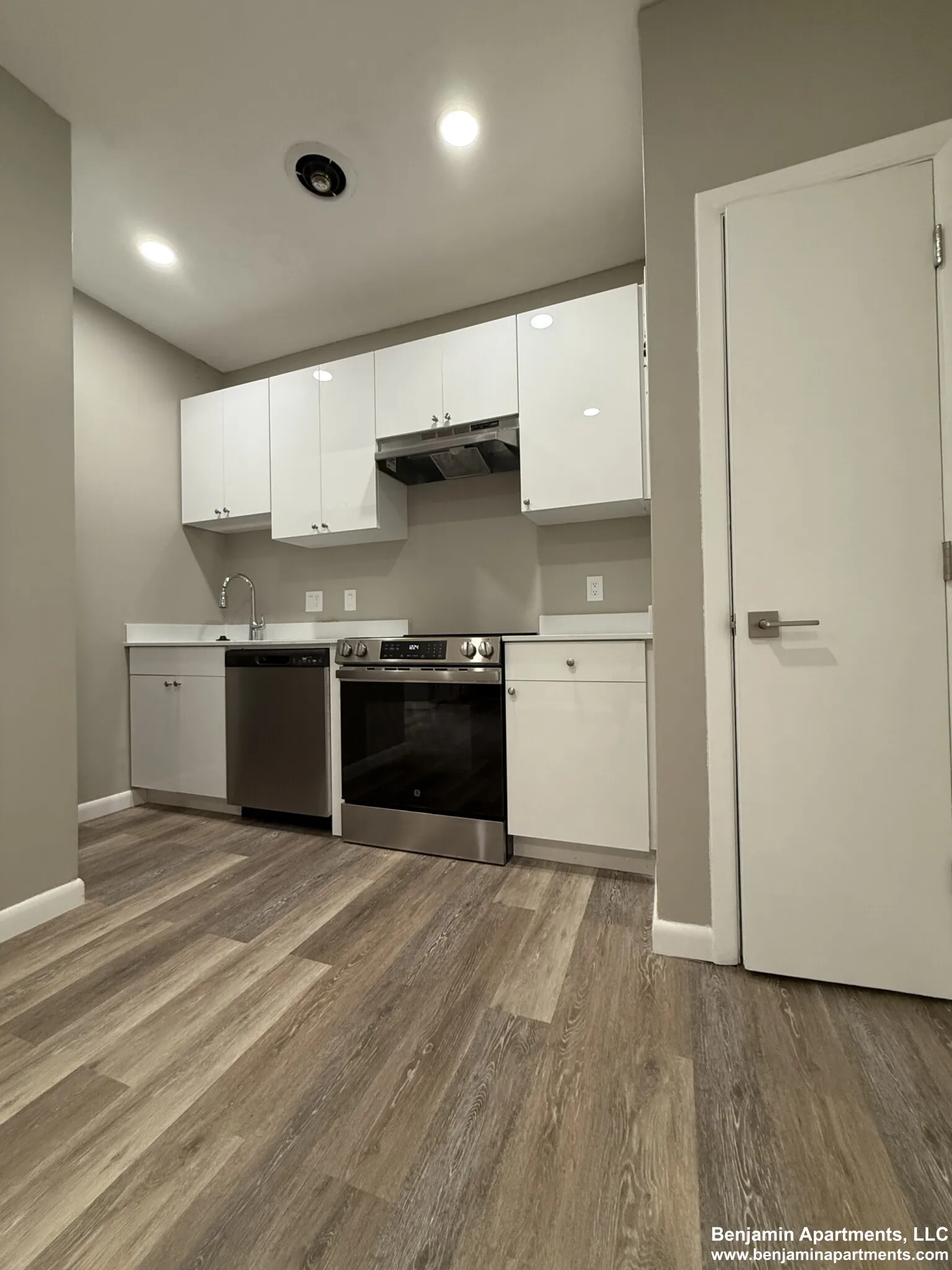 50 Evergreen St, Jamaica Plain