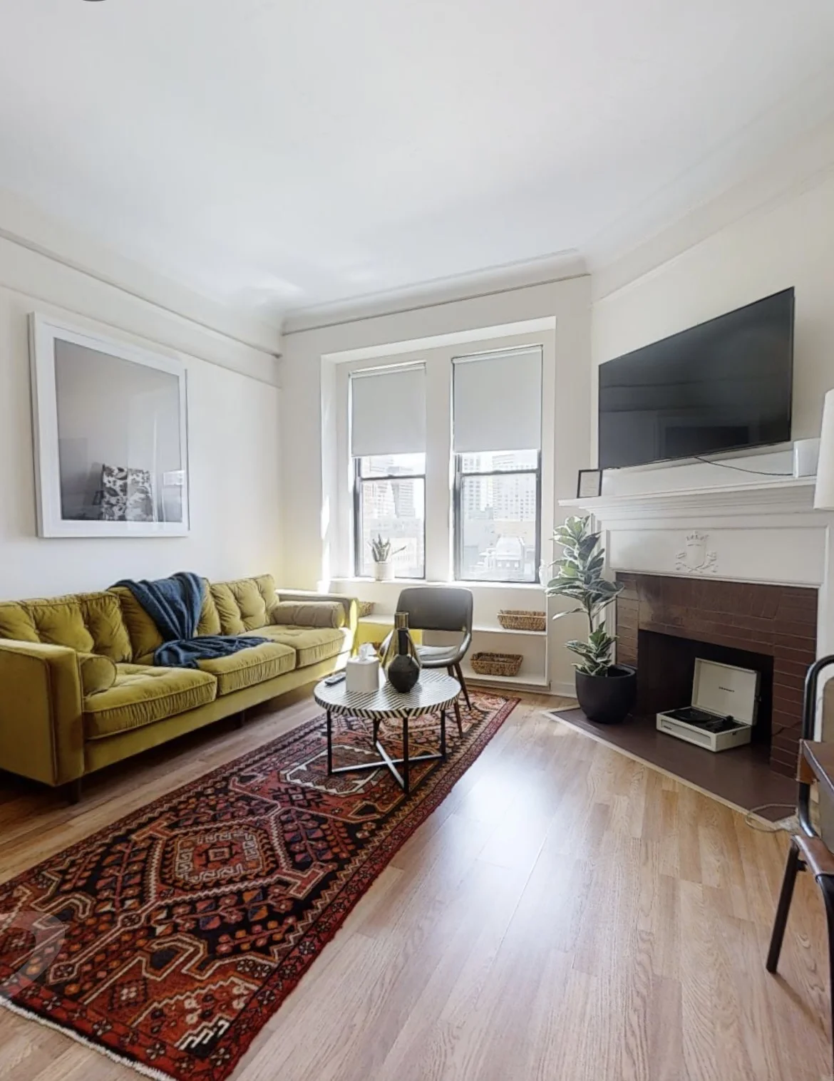 62 Boylston St, Downtown