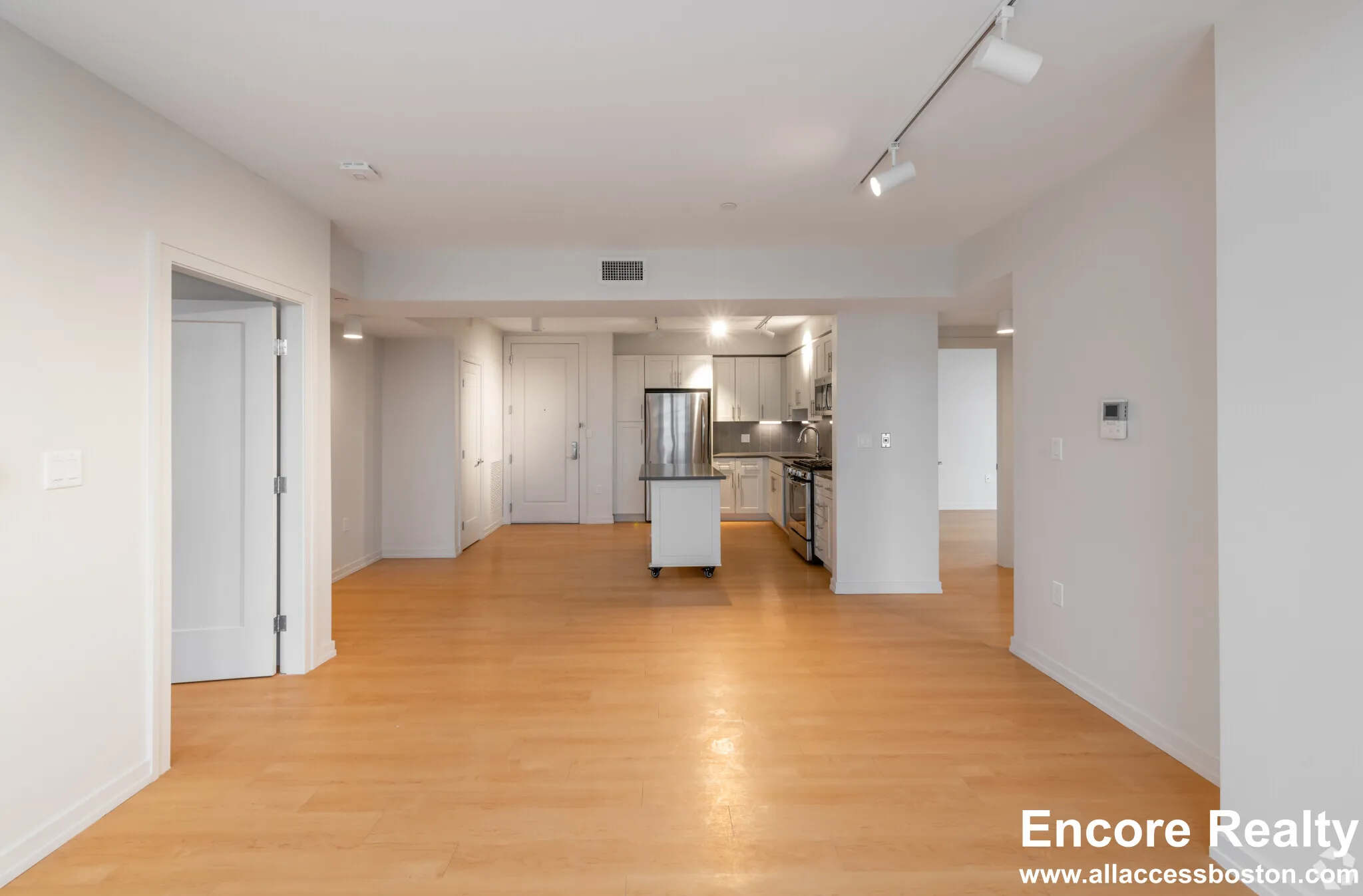 77 New St, Neighborhood Nine