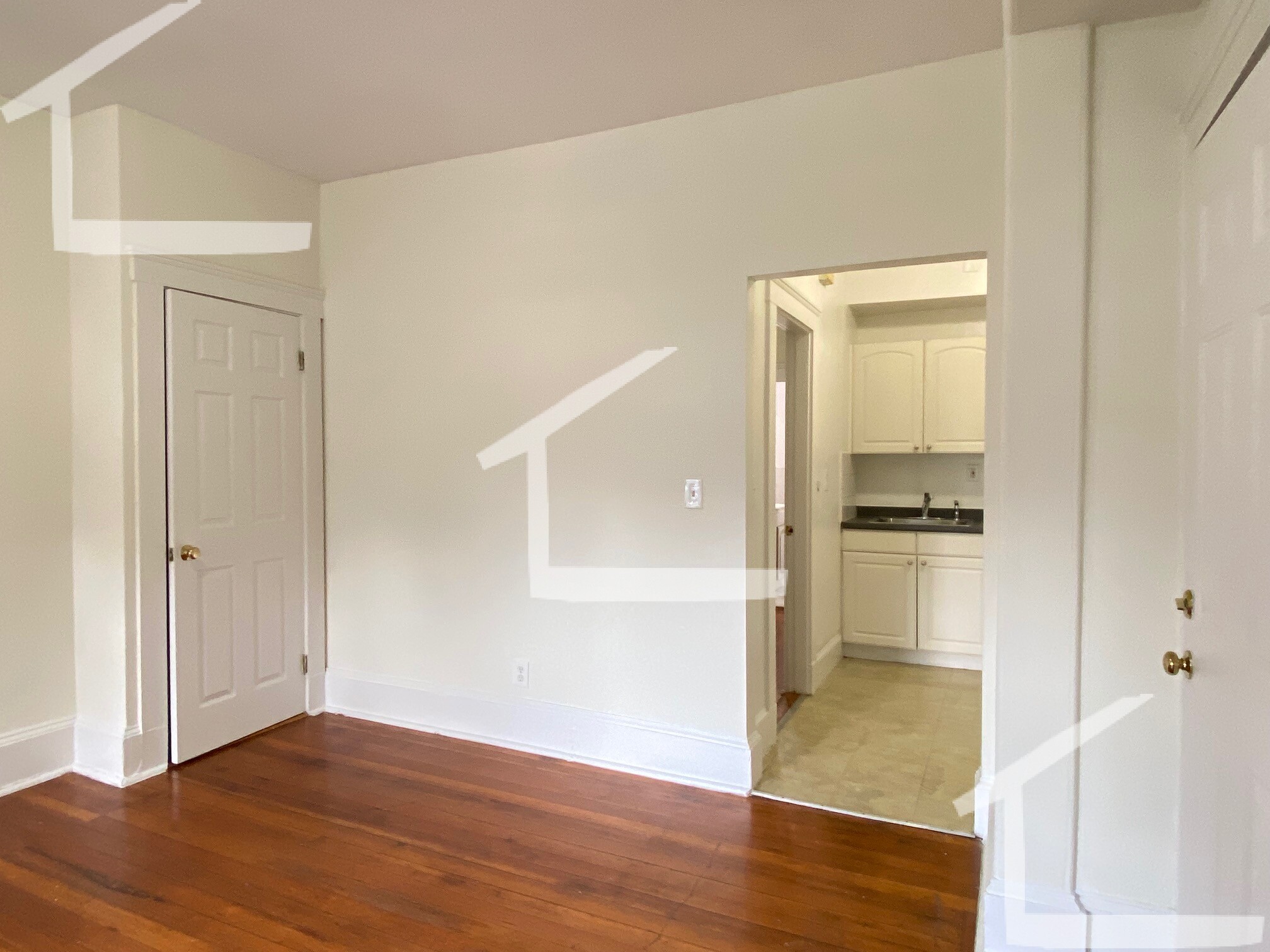 73 Brighton Ave, Allston