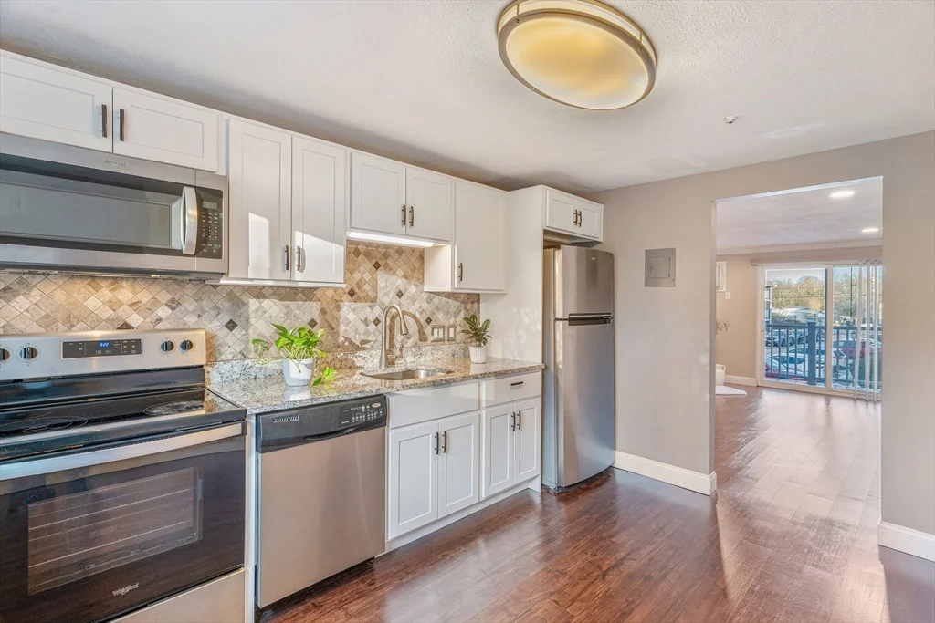 10 Woodcrest, Weymouth