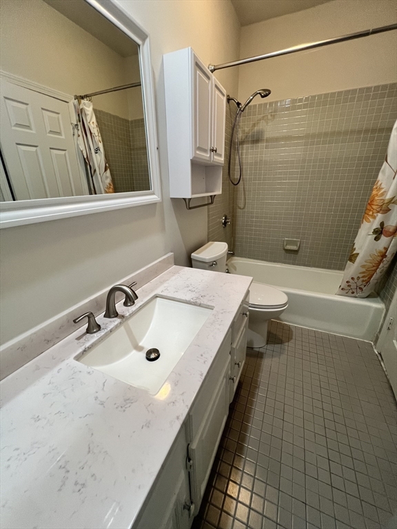 10 Weston Ave, Quincy