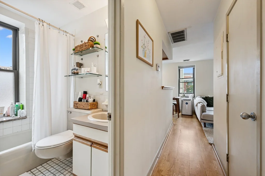 5 Grove St, Beacon Hill