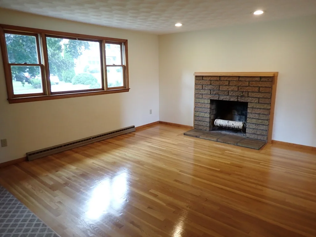 131 Jarvis Circle, Needham