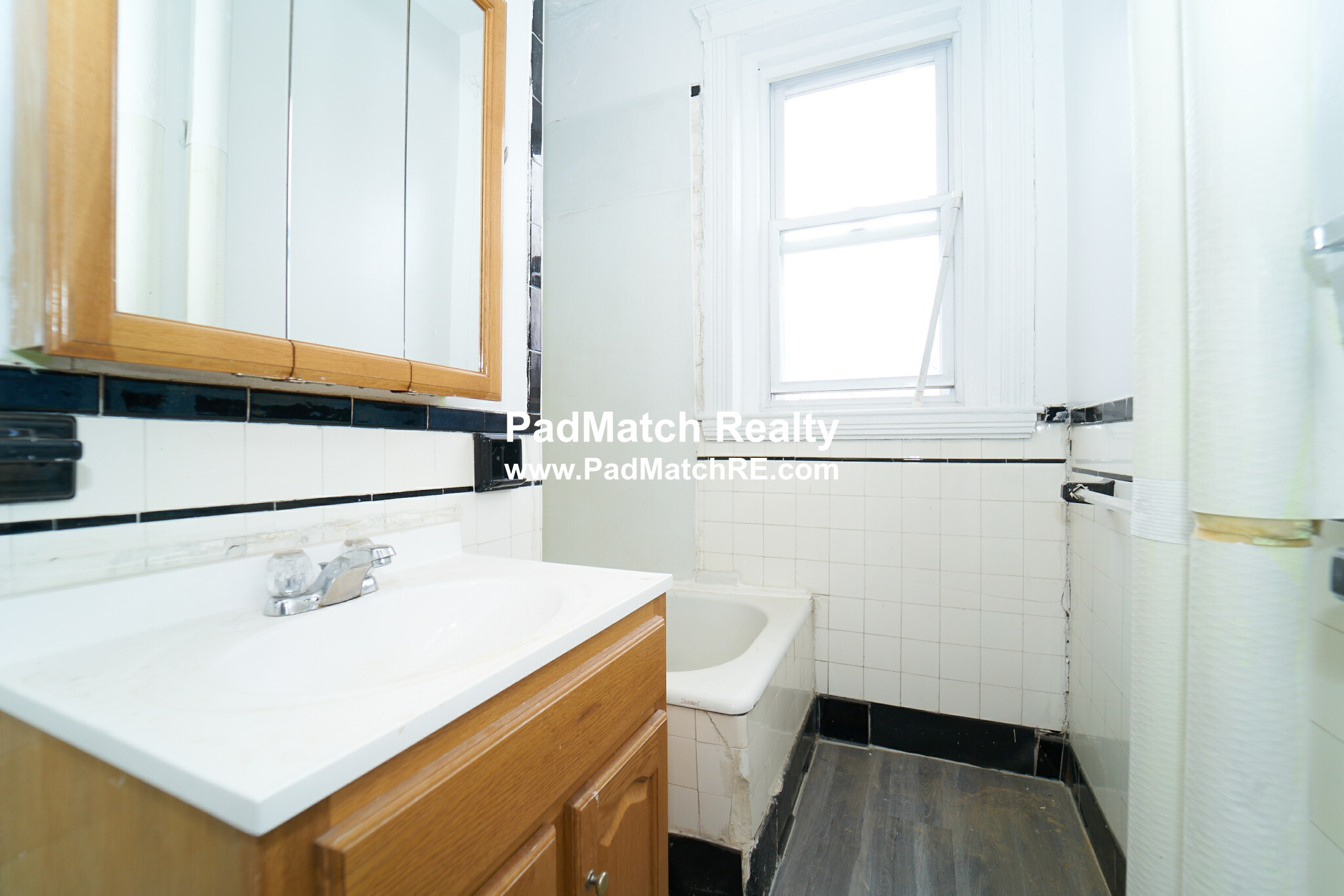 1800 Commonwealth Ave, Brighton