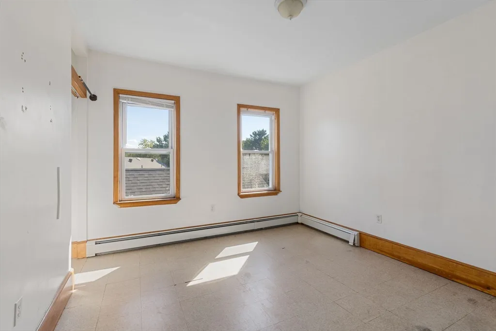 237 Webster Ave, Wellington-Harrington