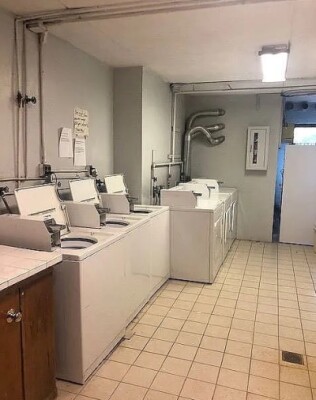 175 Adams St, Nonantum