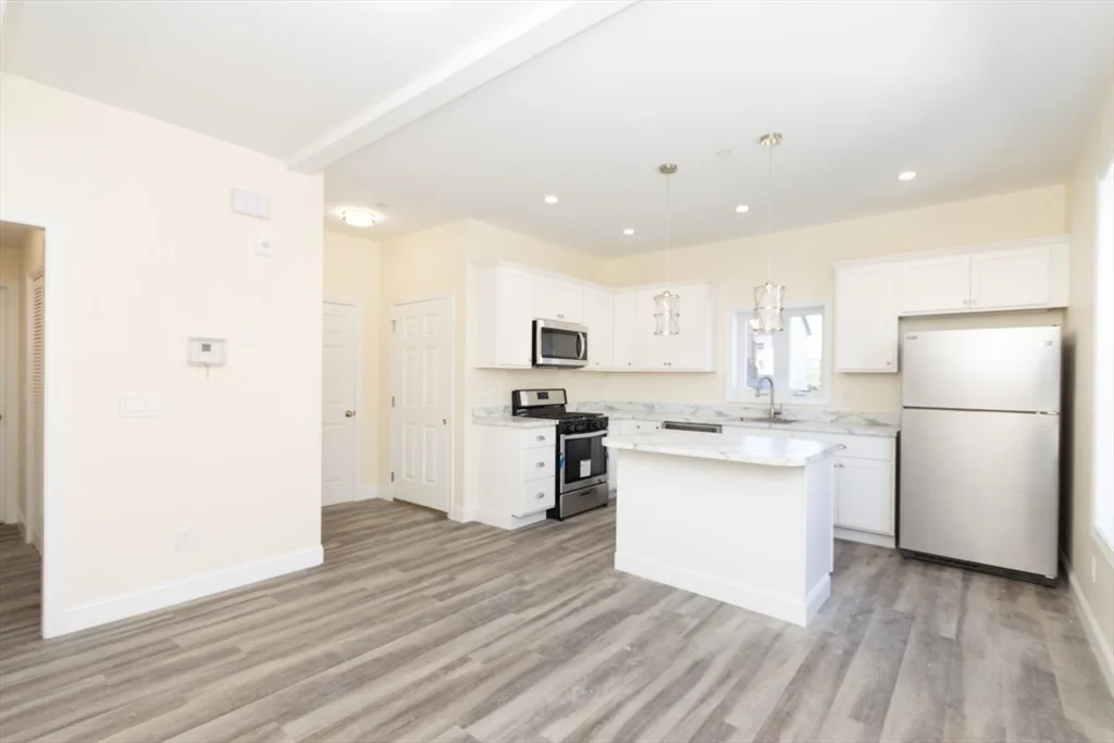 2 French Ter, Mission Hill