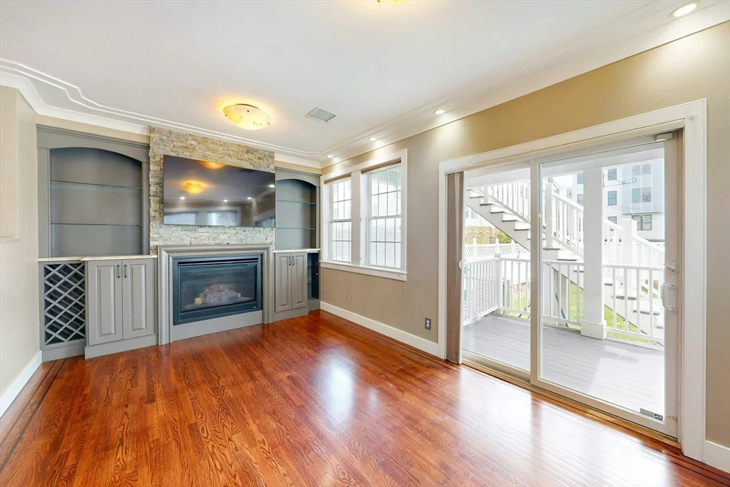 184 K St, South Boston