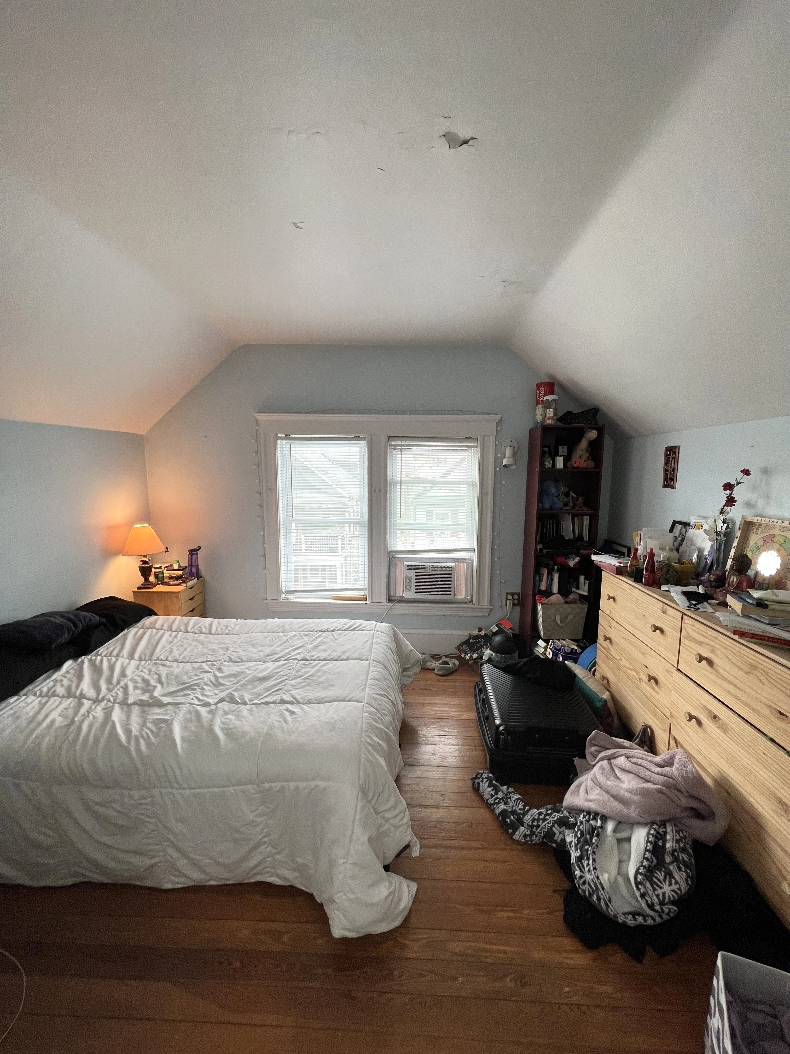 11 Burnham St, Tufts