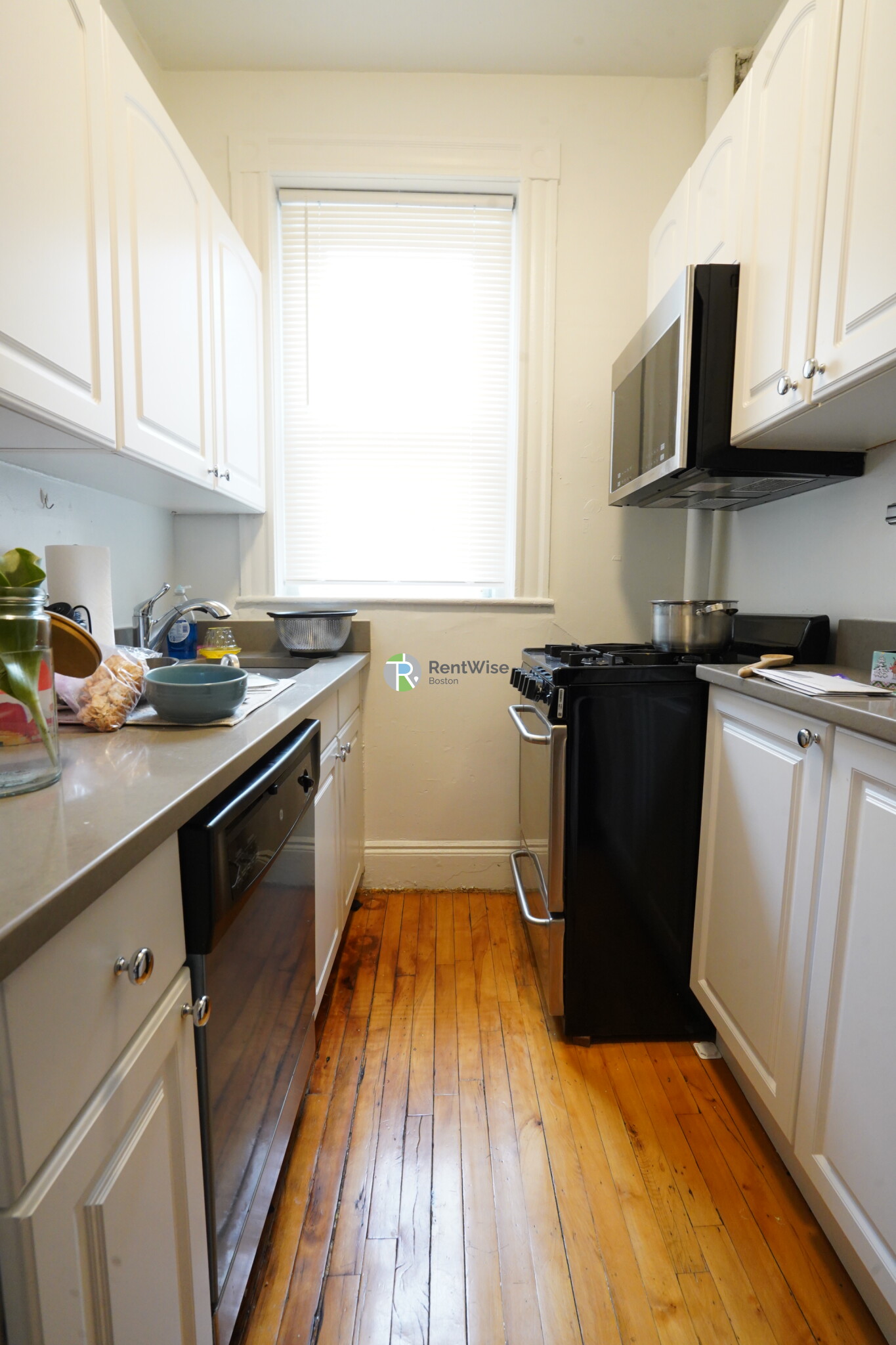 42 Strathmore Rd, Brighton