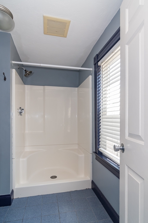 41 W Central, Natick