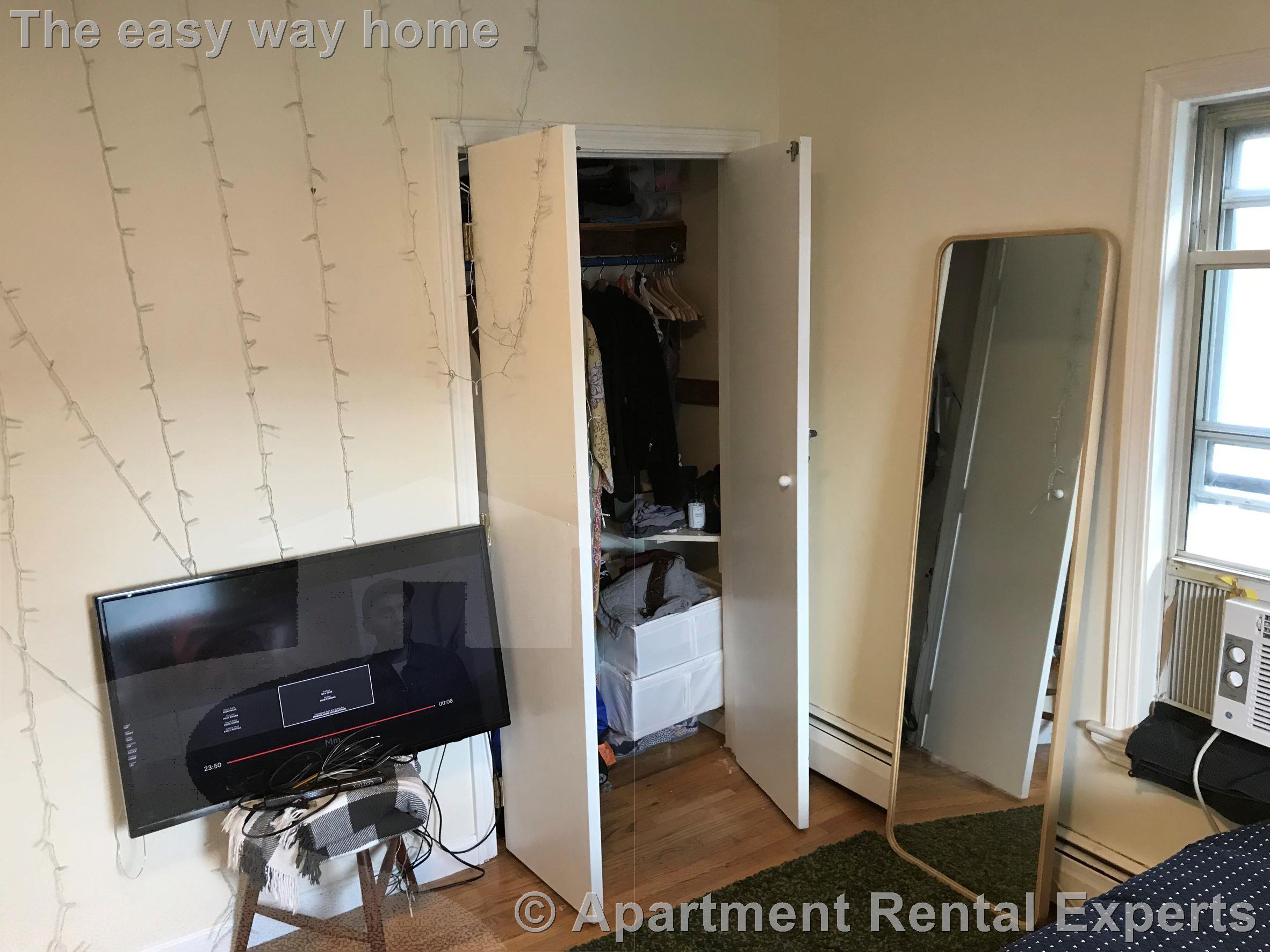 15 Auburn Ave, East Somerville