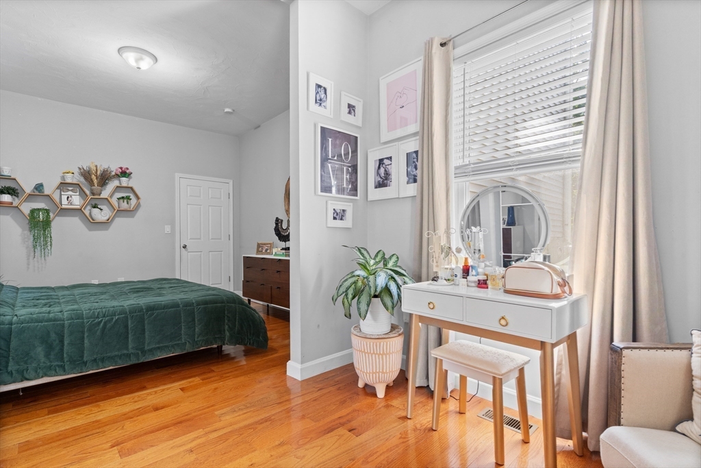 655 Cross St, Malden