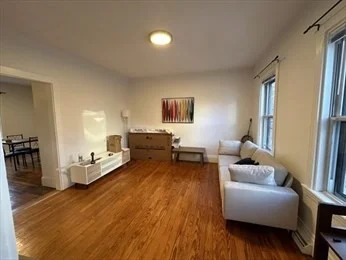 25 Lee St, Jamaica Plain