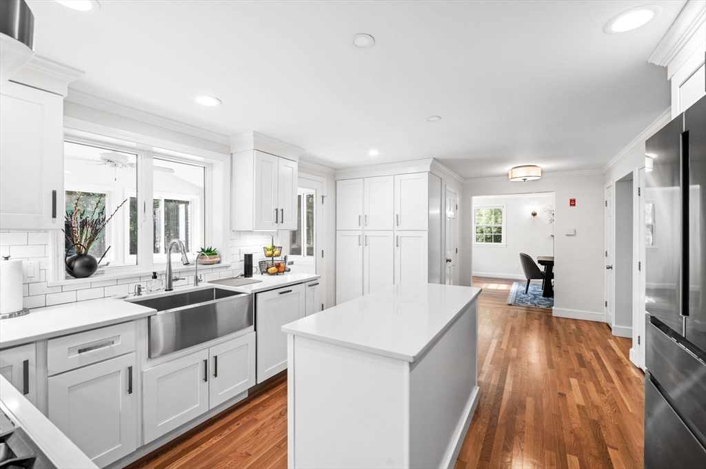 88 Haverhill Rd, Topsfield