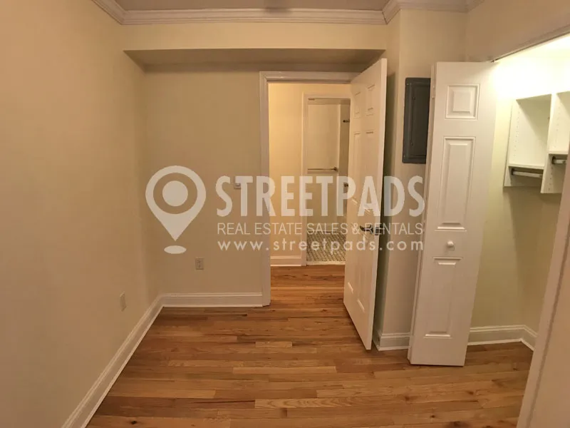 55 Langdon St, Neighborhood Nine