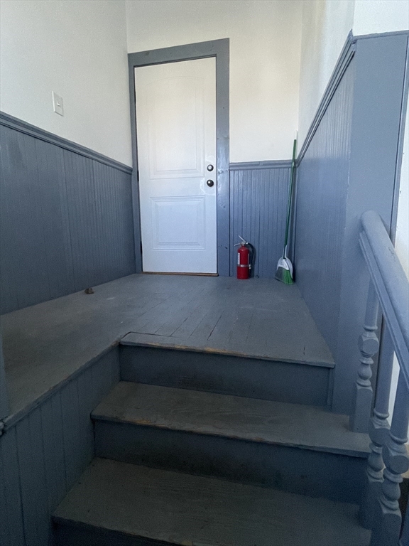 330 Western Ave, Riverside