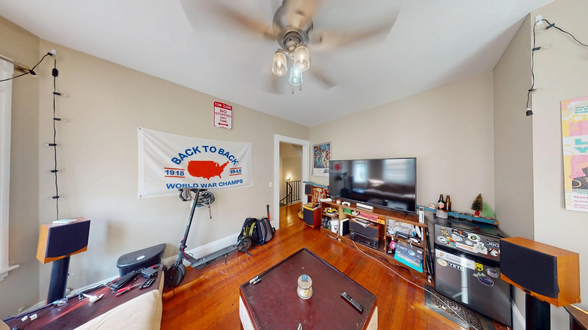 8 Sunset St, Mission Hill