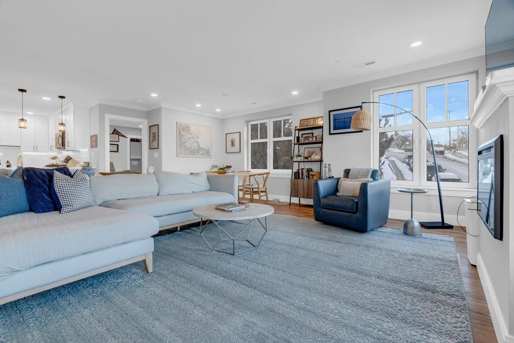 1721 Centre St, West Roxbury