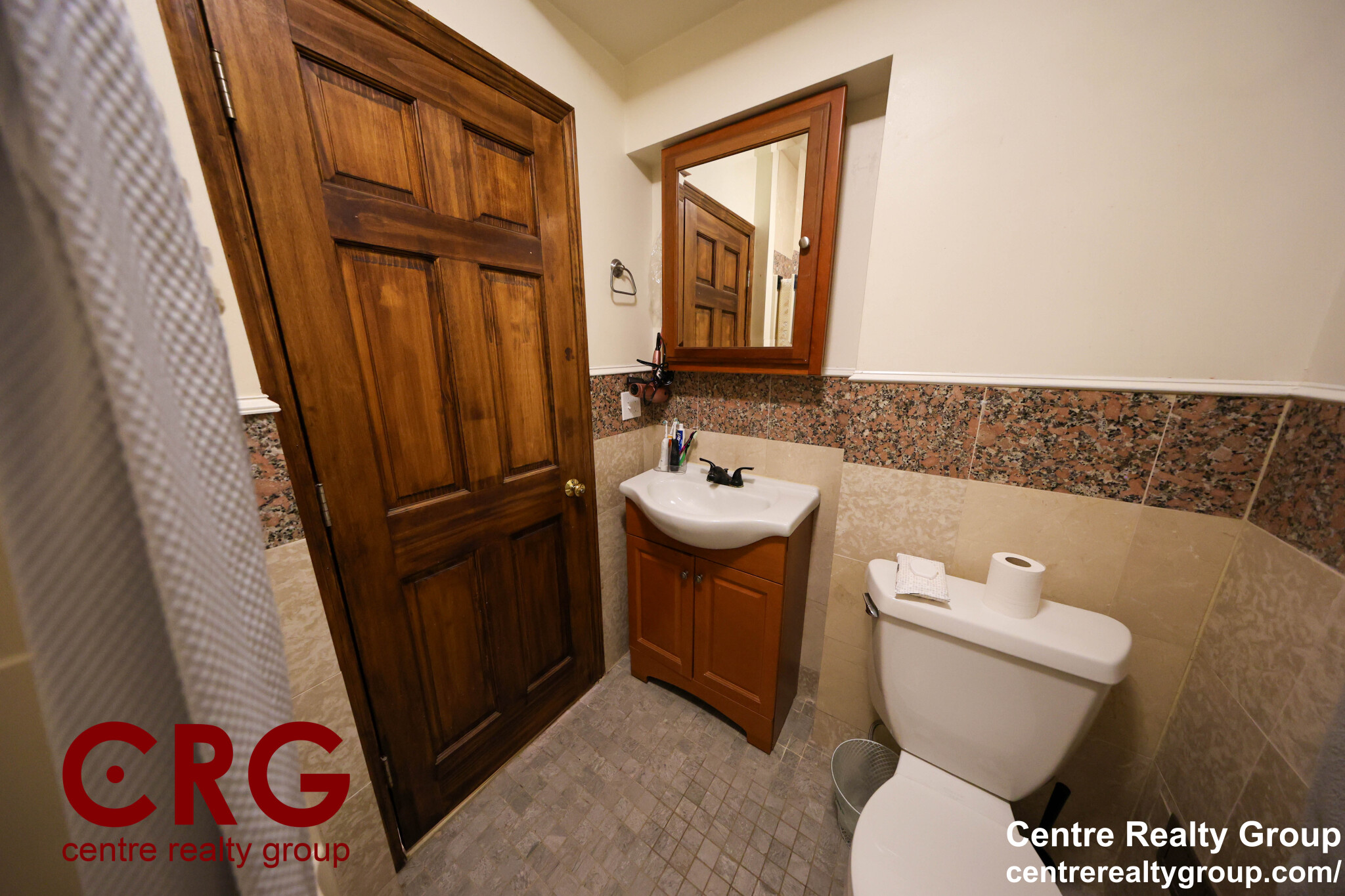 23 Indiana Ter, Newton Upper Falls