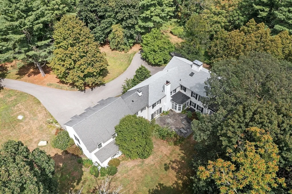 251A Old Billerica Rd, Bedford