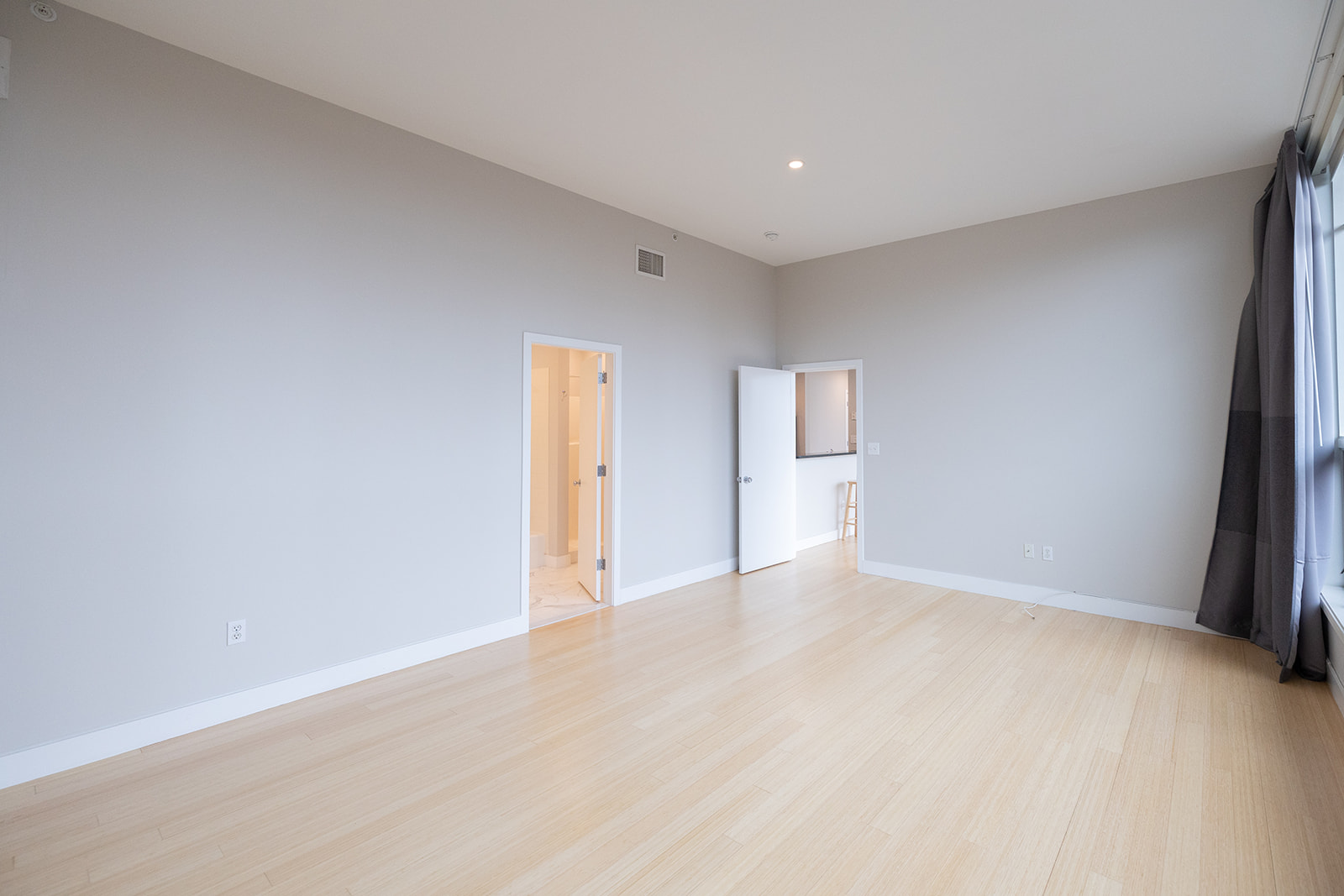 490 Harrison Ave, South End