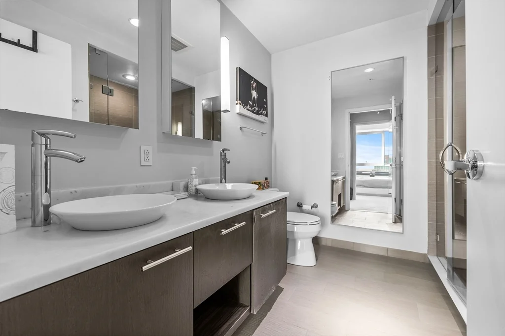 110 Stuart St, Back Bay