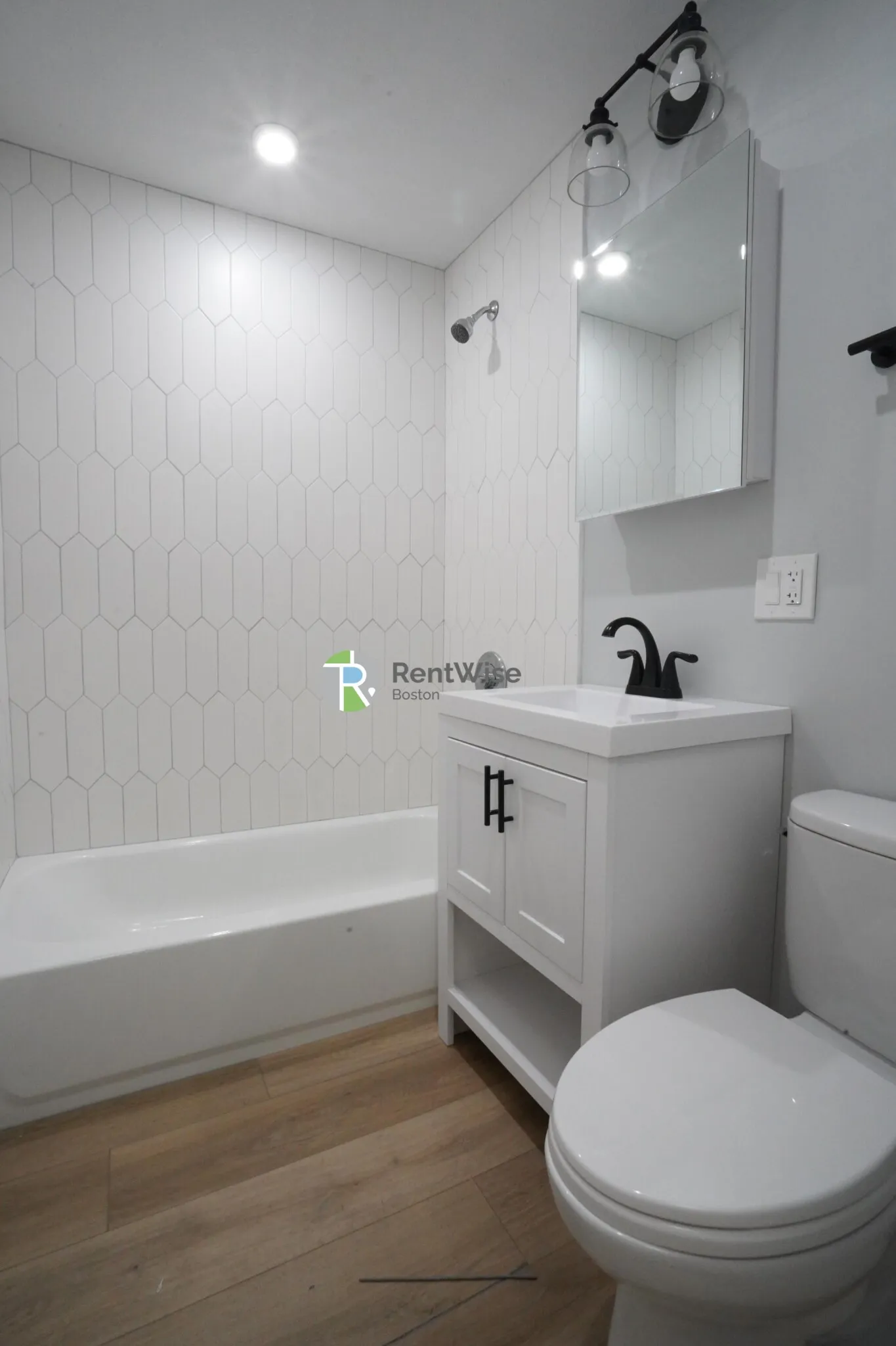 745 East 6th St, South Boston