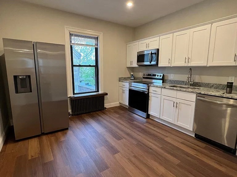 23 Woodville St, Roxbury