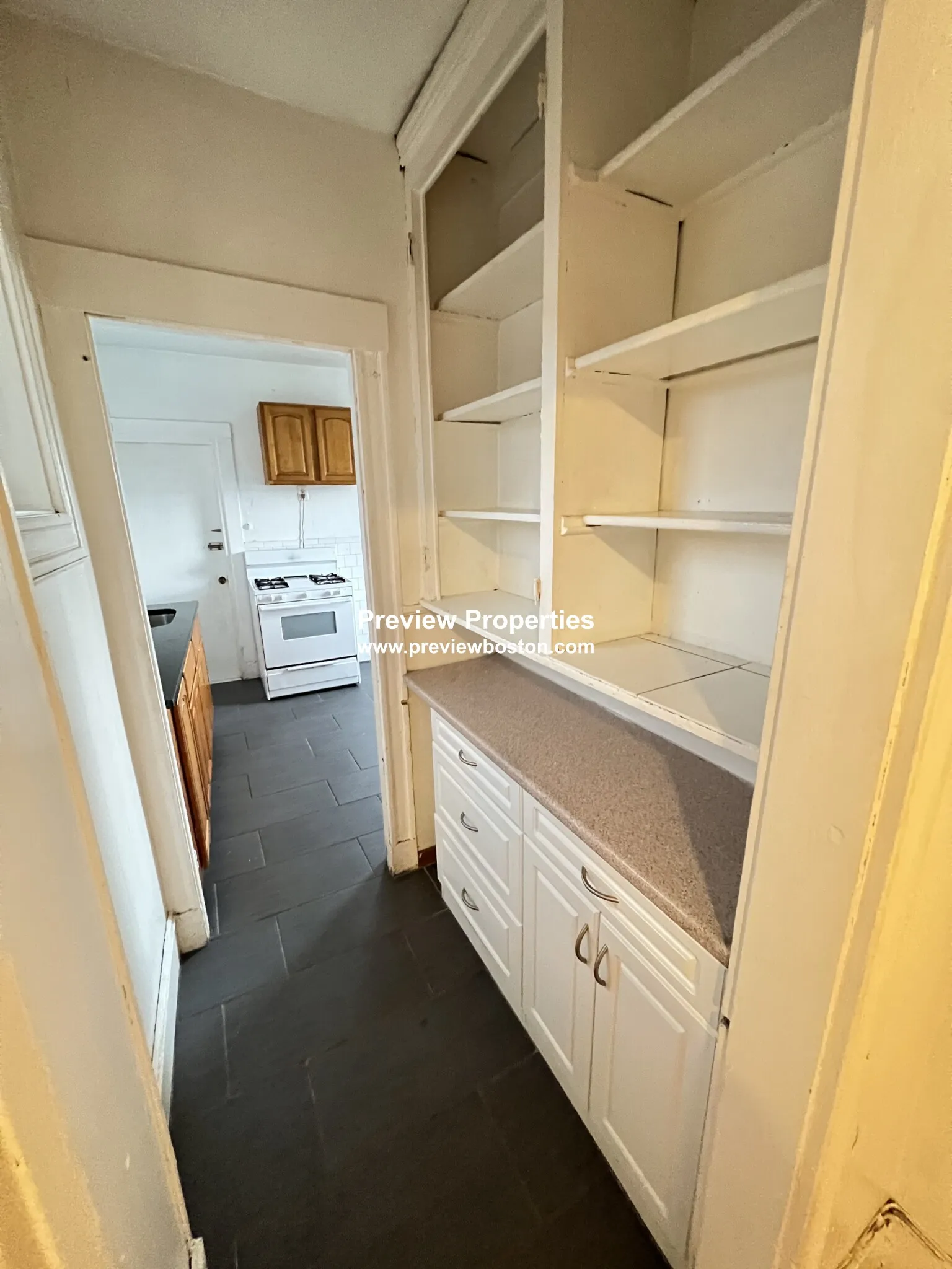 1377A Commonwealth Ave, Allston