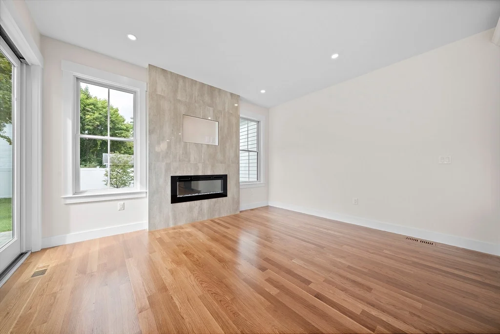 11 Jasset St, Nonantum