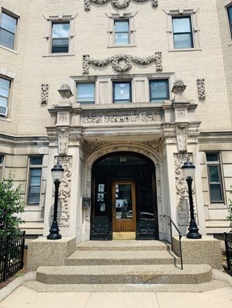 1111 Boylston St, Fenway