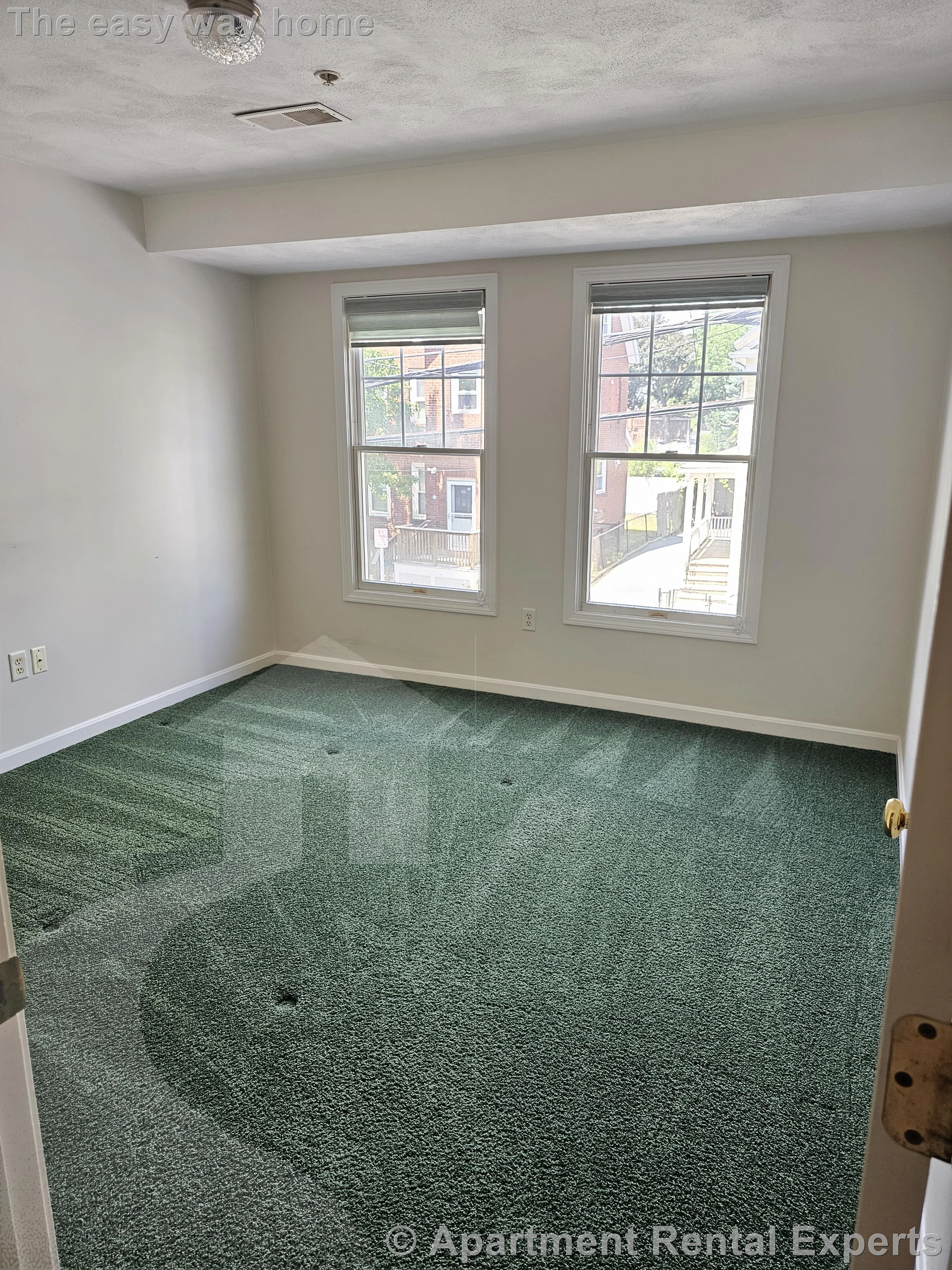 21 Adams St, Malden Center