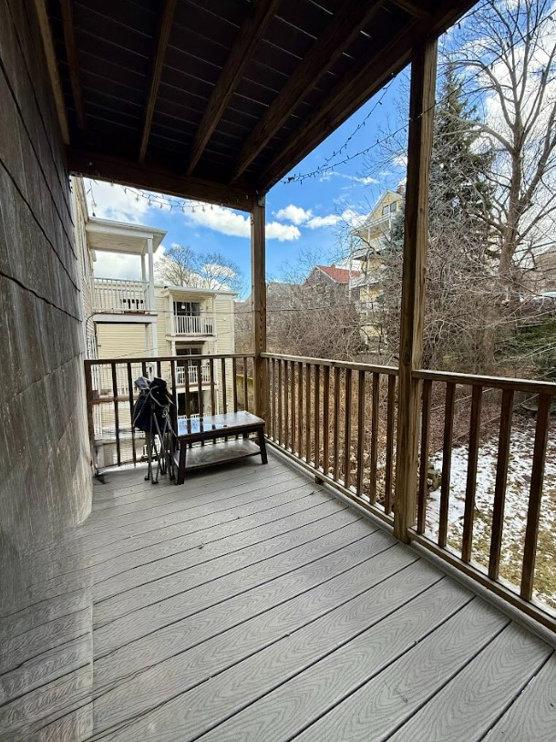 68 Hillside St, Mission Hill