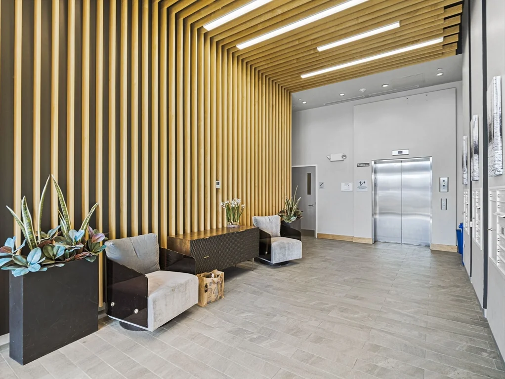 2 West Sixth St, South Boston