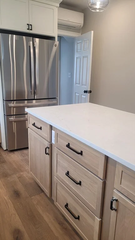 29 Amaranth Ave, Medford