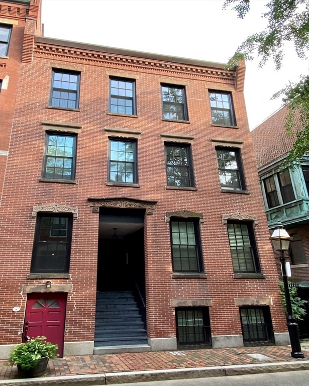 20 Gray St, South End