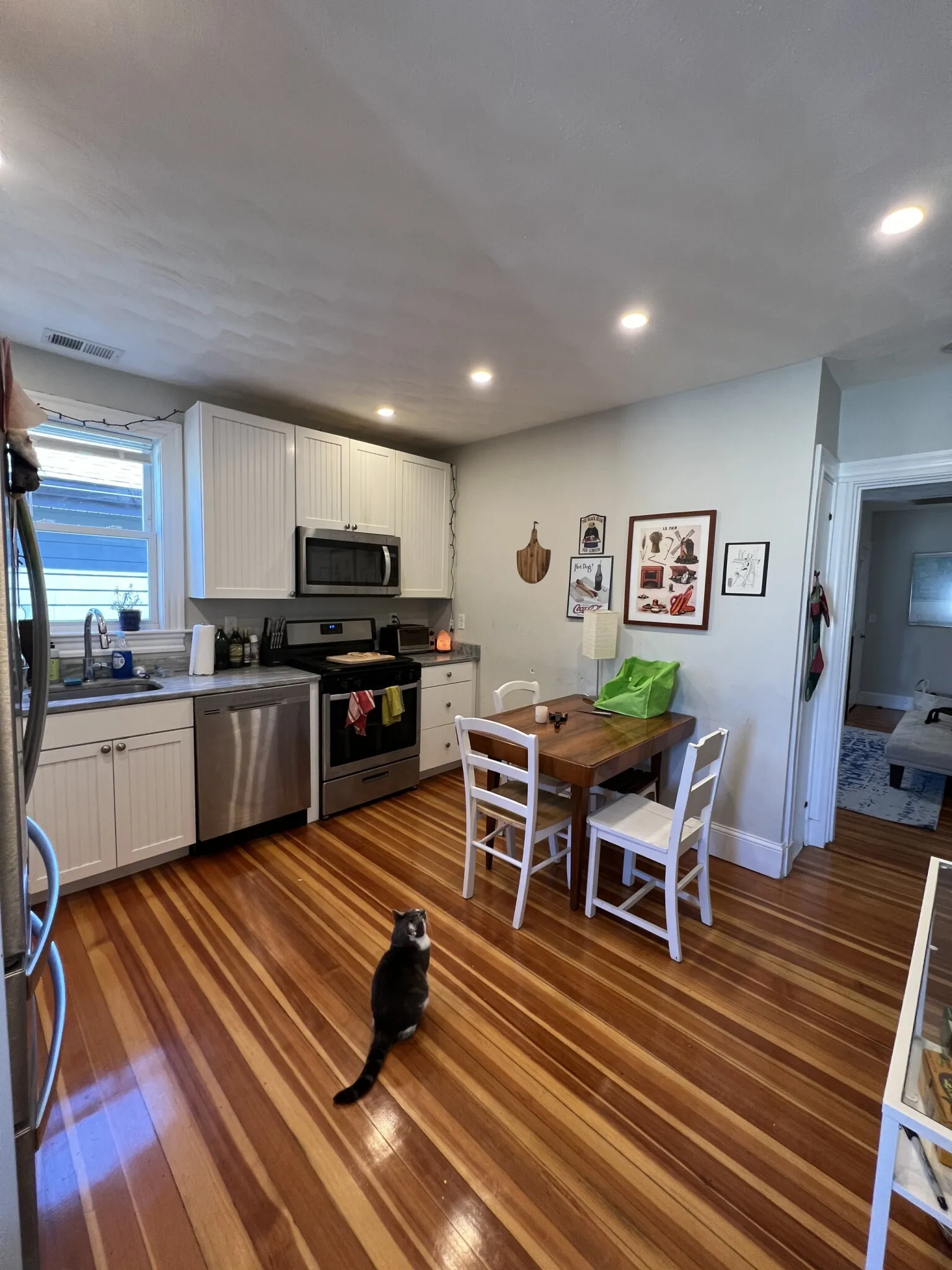 305 Highland Ave, Powder House Square