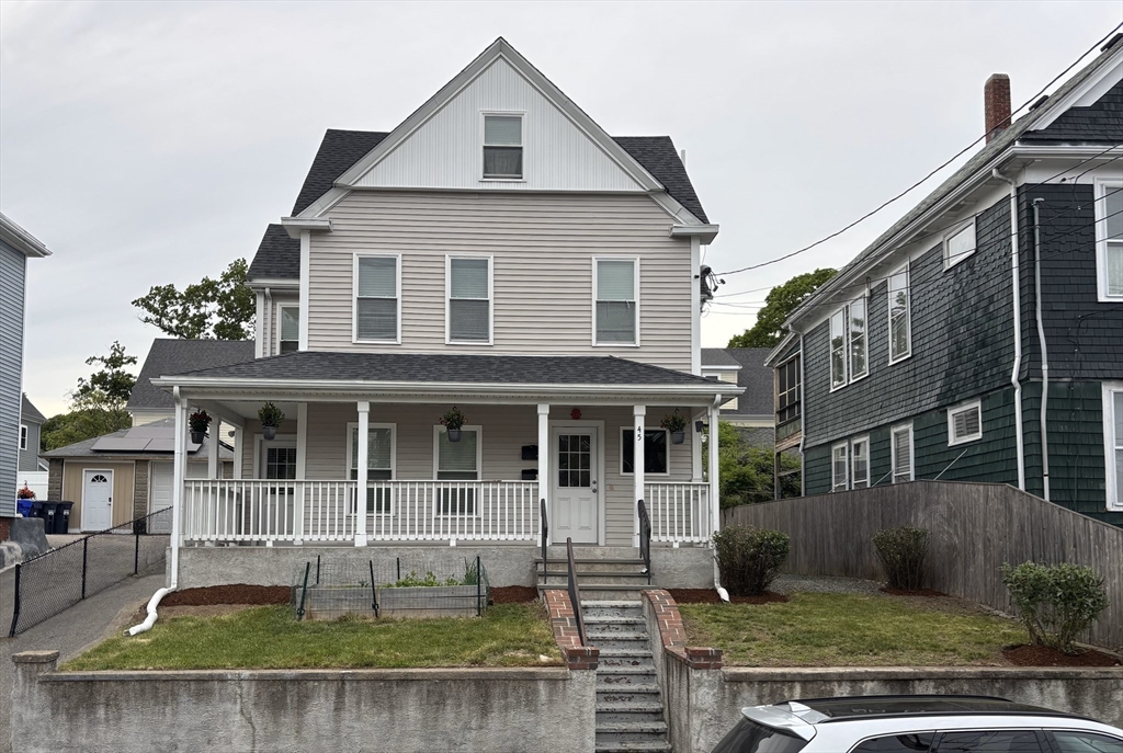 45 Catherine St, Jamaica Plain