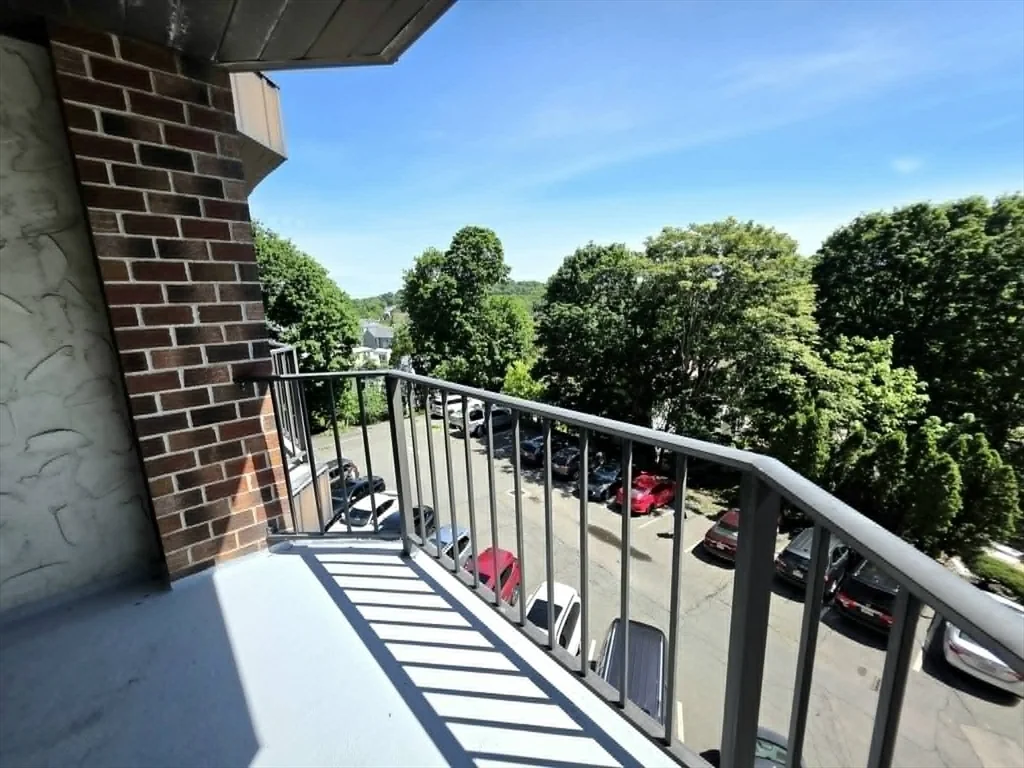230 Willard St, Quincy