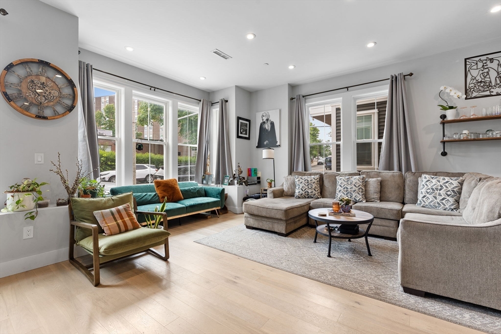 761 Washington St, Dorchester