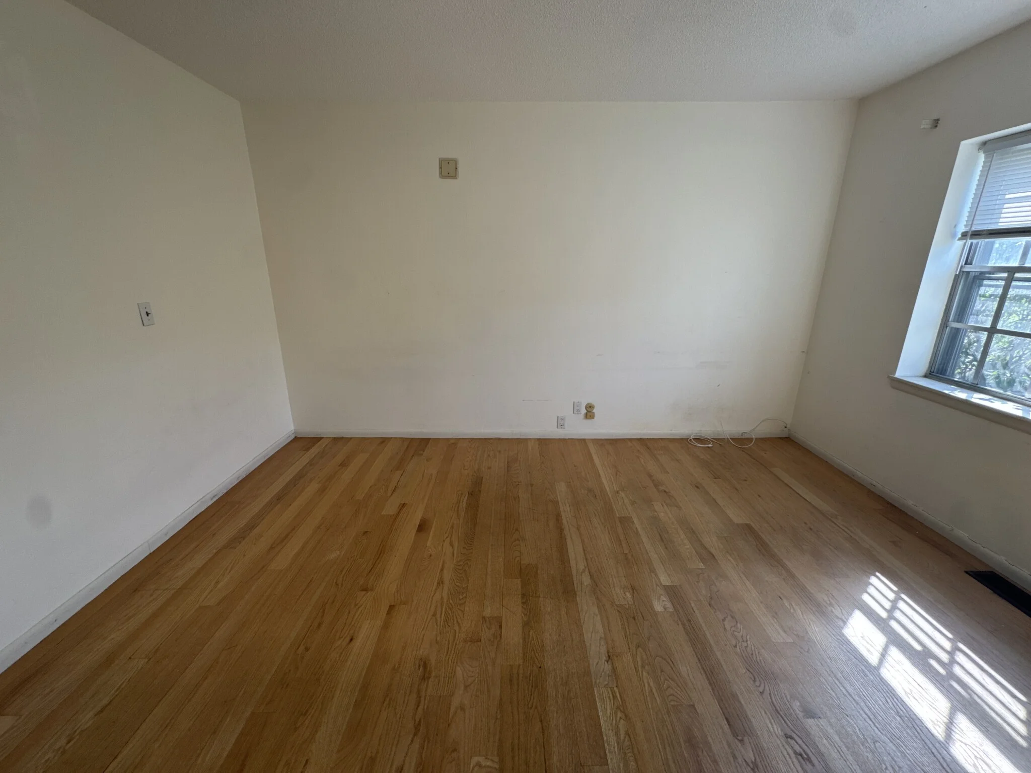 186 Lake Shore Rd, Brighton