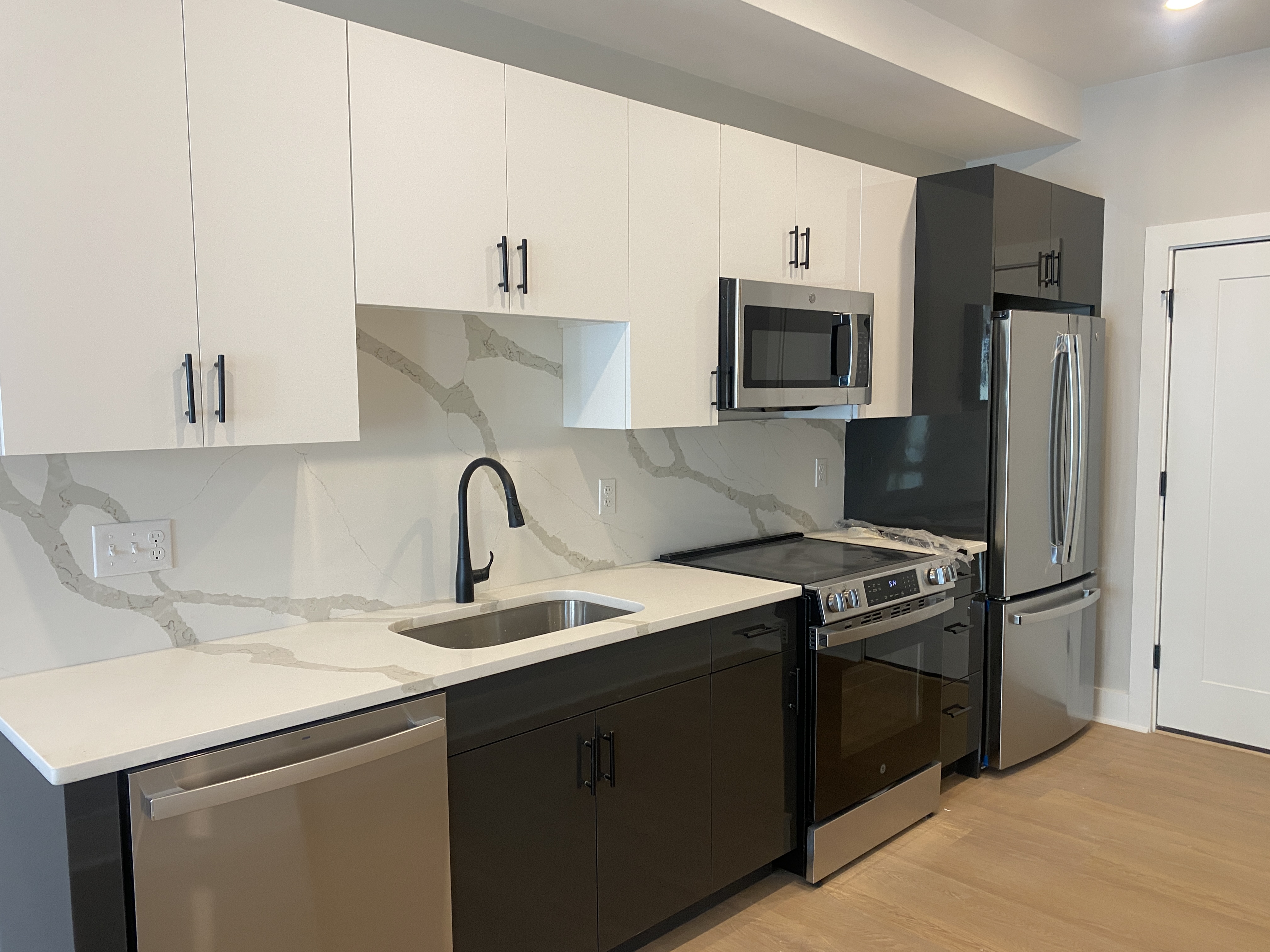 379 Somerville Ave, Prospect Hill