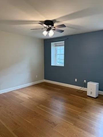 16 Pleasant St, Ayer