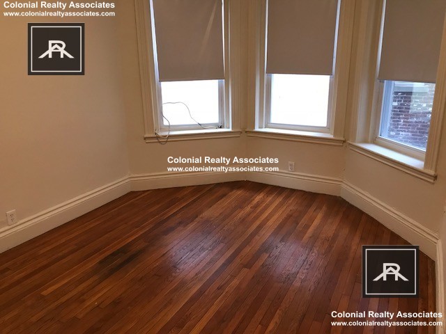 5 Walbridge St, Allston